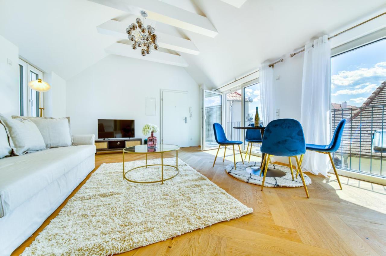 Smile Apartments Burggasse Кремс Екстериор снимка